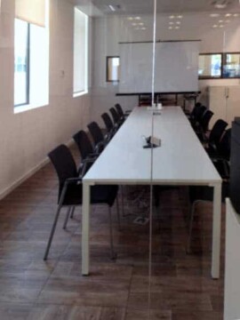 Proyecto de oficinas sala de reuniones Proyecto de oficinas sala de reuniones