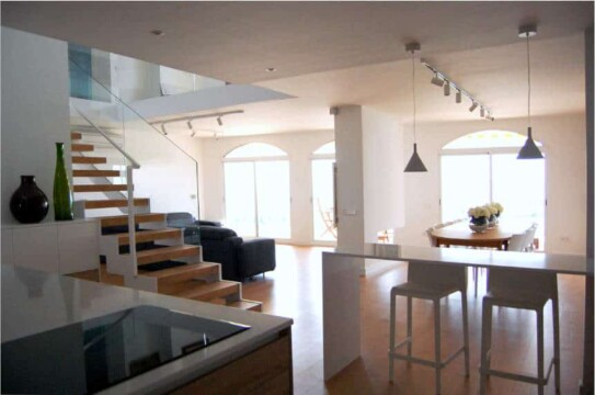 Reforma interior de un loft salón comedor Reforma interior de un loft salón comedor