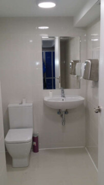 Reforma baño de local comercial Reforma baño de local comercial